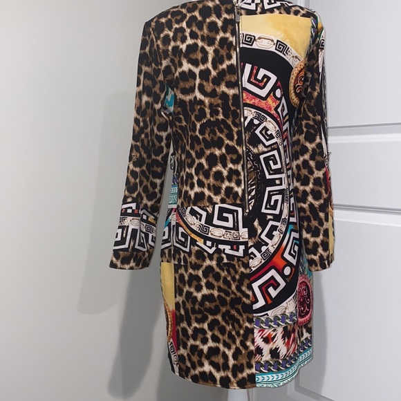 NON SIGN’E/UNSIGNED- Stylish Dress - Picture 5 of 10